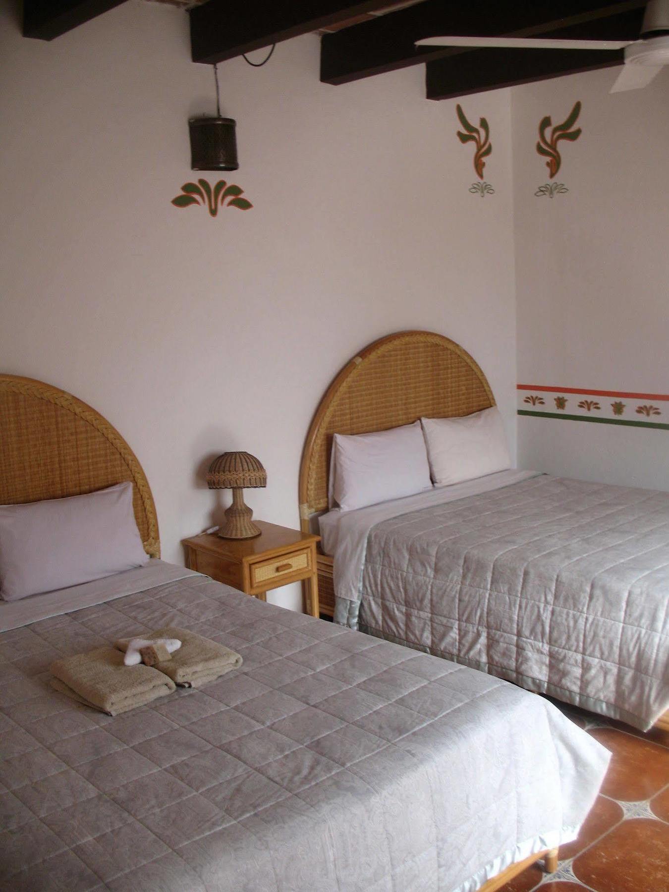 Hotel Concierge Plaza La Esperanza تيكيسكيابان المظهر الخارجي الصورة