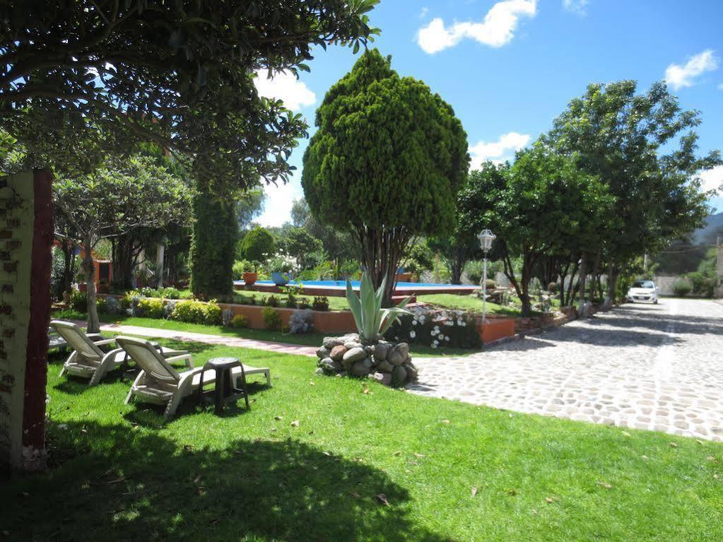 Hotel Concierge Plaza La Esperanza تيكيسكيابان المظهر الخارجي الصورة