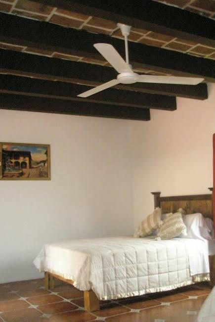 Hotel Concierge Plaza La Esperanza تيكيسكيابان المظهر الخارجي الصورة